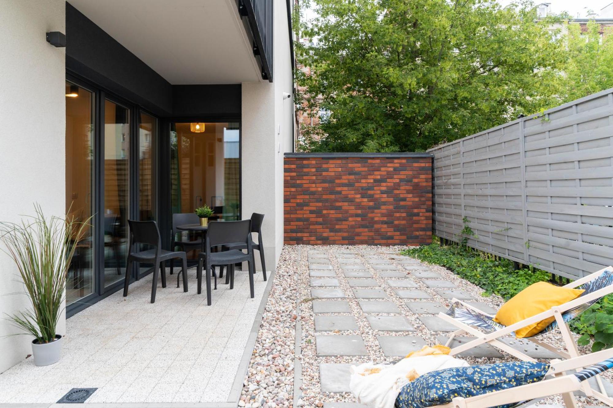 Lineburg Villa Apartments وارسو المظهر الخارجي الصورة