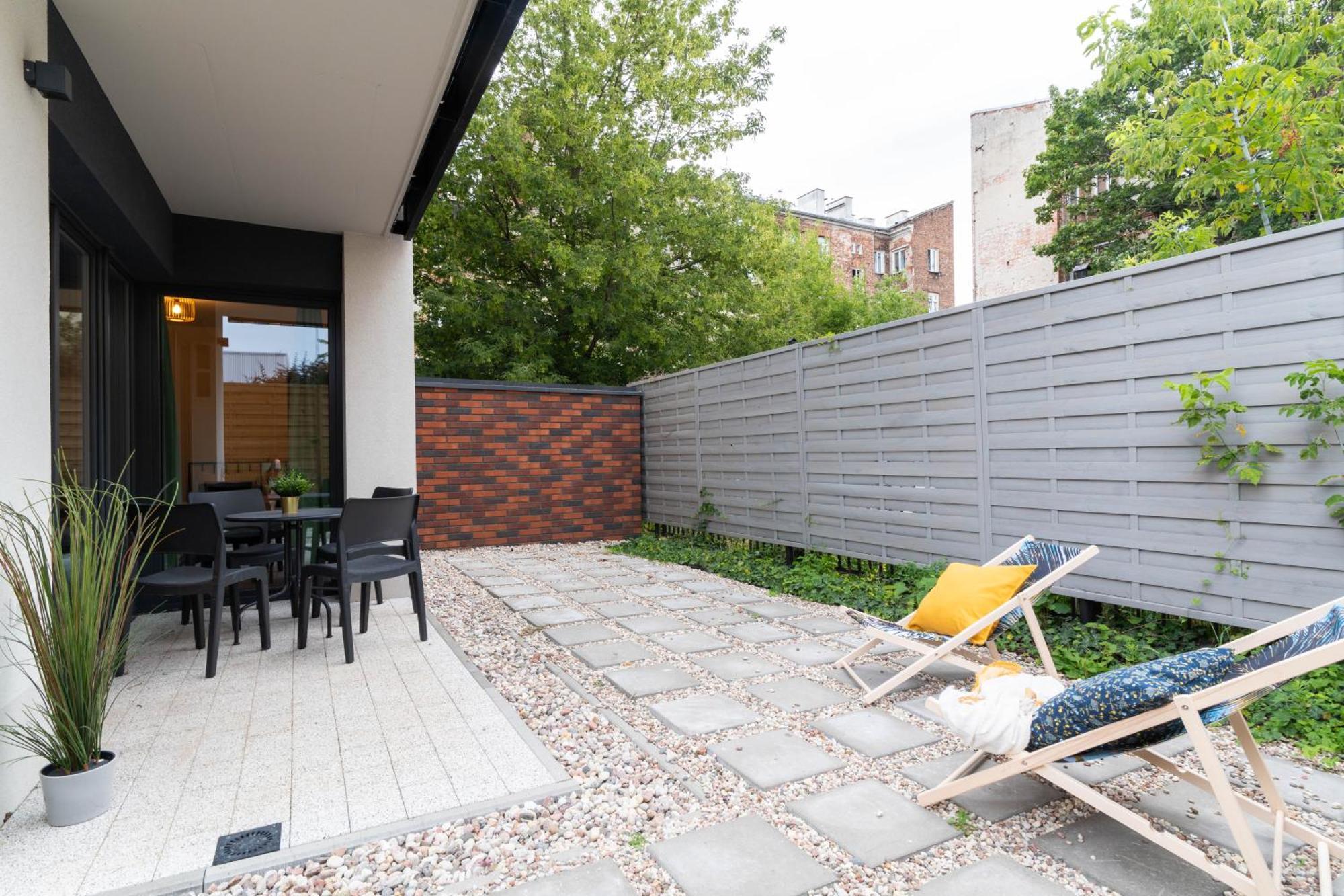 Lineburg Villa Apartments وارسو المظهر الخارجي الصورة